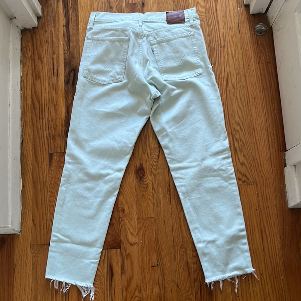 LEVI’S Wedgie Straight Fit size 29 jeans in cyan - Picture 6 of 6